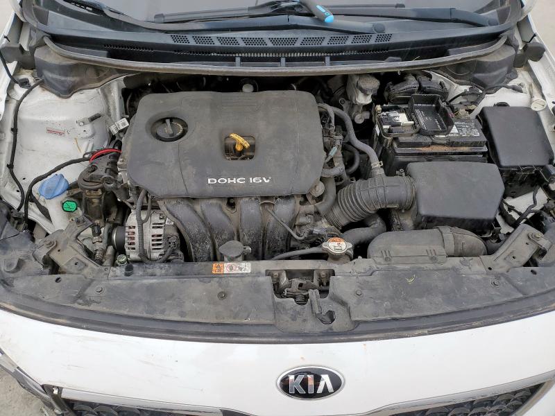 Photo 11 from auction – 2017 KIA FORTE LX with VIN 3KPFK4A71HE031316
