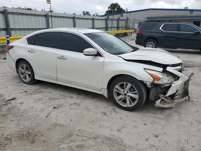 Фото 4 с аукциона – 2015 NISSAN ALTIMA 2.5 с VIN 1N4AL3AP1FC469975