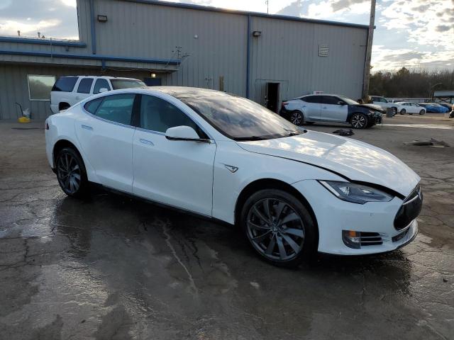Foto 4 de la subasta – 2013 TESLA MODEL S con VIN 5YJSA1DP1DFP21082