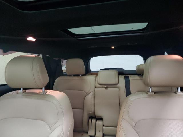 Photo 10 from auction – 2017 FORD EXPLORER L with VIN 1FM5K8F80HGC76172