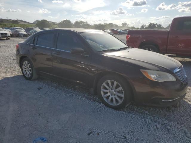 Photo 4 from auction – 2013 CHRYSLER 200 TOURIN with VIN 1C3CCBBB4DN678827