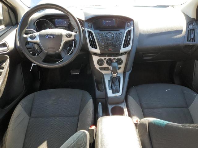 Zdjęcie 8 z aukcji – 2014 FORD FOCUS SE z VIN 1FADP3K23EL438939