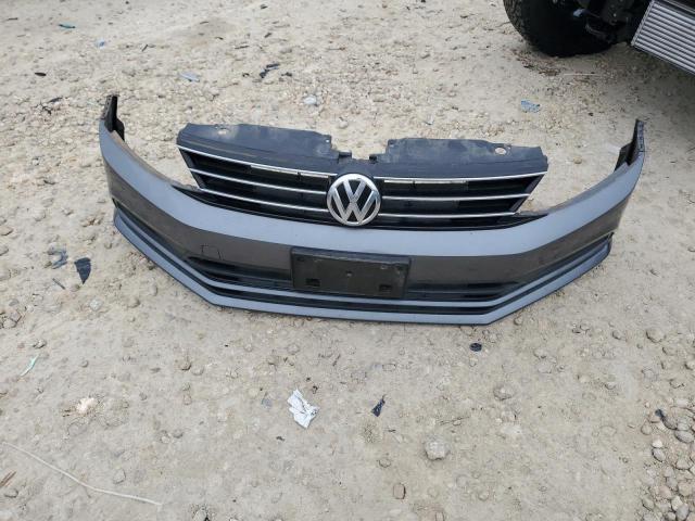 Photo 12 from auction – 2017 VOLKSWAGEN JETTA S with VIN 3VW2B7AJXHM405226