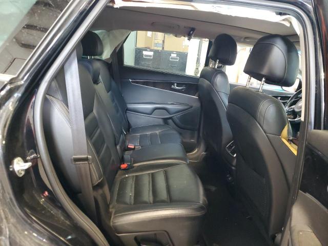 Photo 11 from auction – 2017 KIA SORENTO EX with VIN 5XYPHDA51HG318529