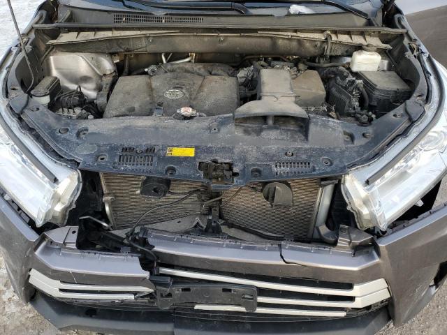 Photo 12 from auction – 2019 TOYOTA HIGHLANDER with VIN 5TDJZRFHXKS595595