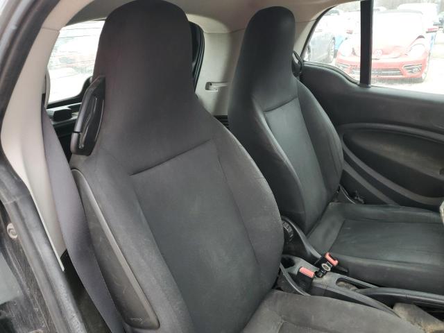 Photo 10 from auction – 2016 SMART FORTWO with VIN WMEFJ5DA7GK077777