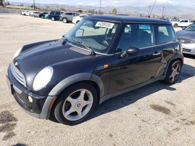 MINI COOPER 2006 with VIN WMWRC33586TK70153 - Photo from auction