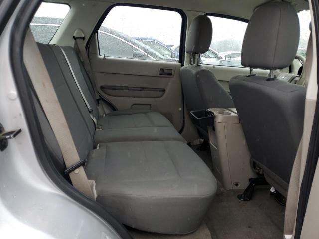 Photo 11 from auction – 2010 FORD ESCAPE XLS with VIN 1FMCU0C77AKD47899