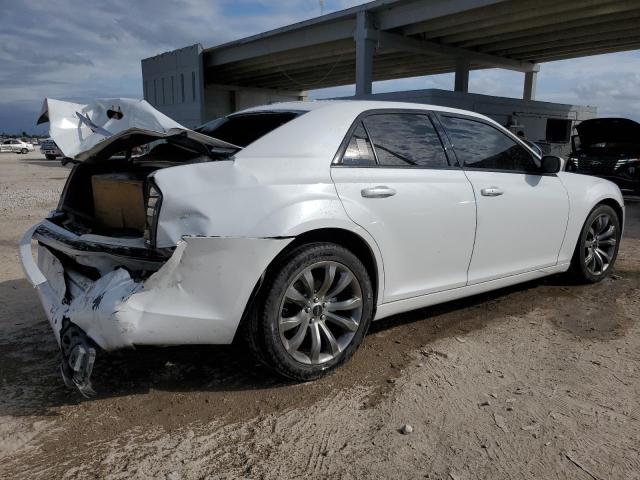 Photo 3 from auction – 2014 CHRYSLER 300 S with VIN 2C3CCABG2EH232790