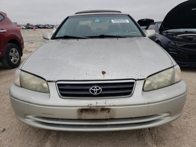 Photo 5 from auction – 2000 TOYOTA CAMRY with VIN 4T1BF28K8YU113980