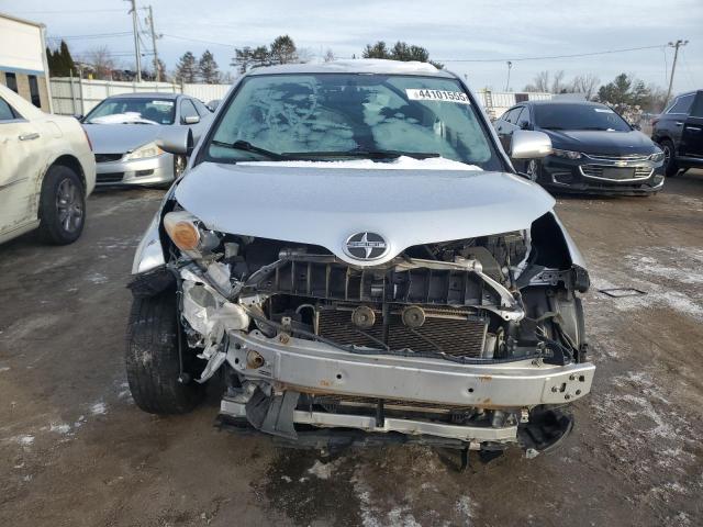 Photo 5 from auction – 2010 TOYOTA SCION XD with VIN JTKKU4B49AJ057368