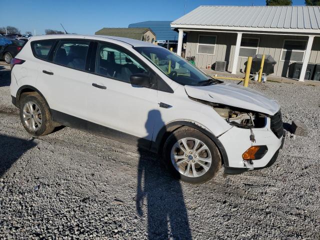Снимка 4 от търг – 2017 FORD ESCAPE S с VIN 1FMCU0F71HUC06045