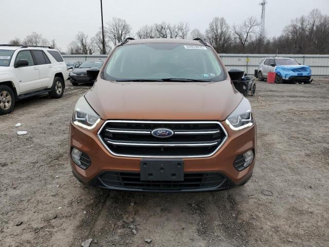 Photo 5 from auction – 2017 FORD ESCAPE SE with VIN 1FMCU9GD2HUC75352