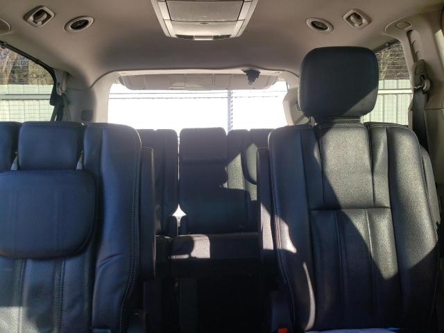 Photo 10 from auction – 2013 CHRYSLER TOWN & COU with VIN 2C4RC1CG8DR677354