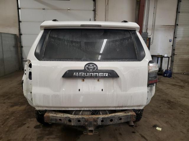 Photo 6 from auction – 2019 TOYOTA 4RUNNER SR with VIN JTEBU5JR9K5660059