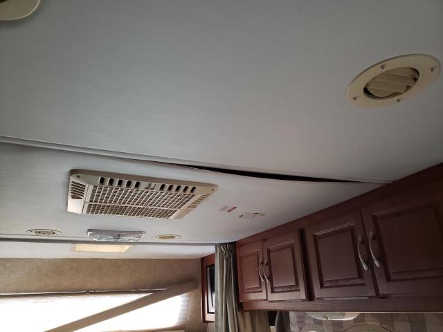 Photo 9 from auction – 2006 FORD ECONOLINE with VIN 1FDXE45S06DA19131