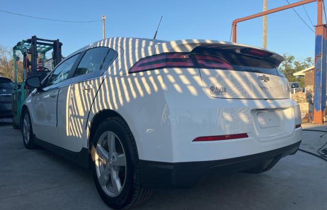 Photo 3 from auction – 2014 CHEVROLET VOLT with VIN 1G1RA6E42EU154267