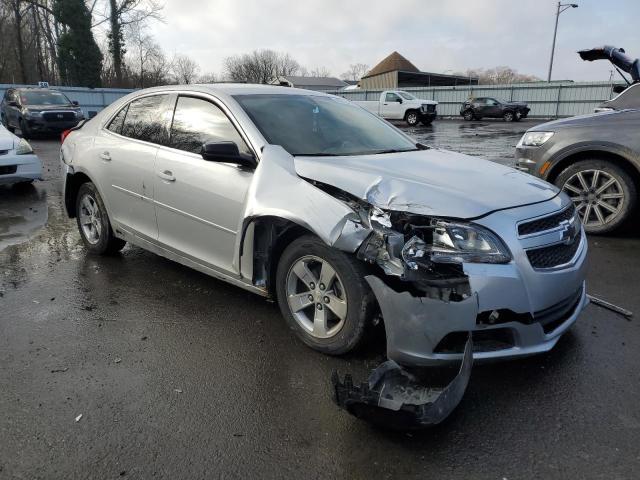 Photo 4 from auction – 2013 CHEVROLET MALIBU LS with VIN 1G11B5SA2DF254967