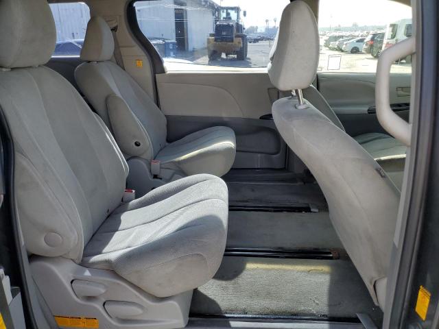 Photo 11 from auction – 2013 TOYOTA SIENNA with VIN 5TDZK3DCXDS300476