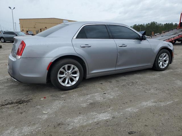 Photo 3 from auction – 2015 CHRYSLER 300 LIMITE with VIN 2C3CCAAG8FH920571