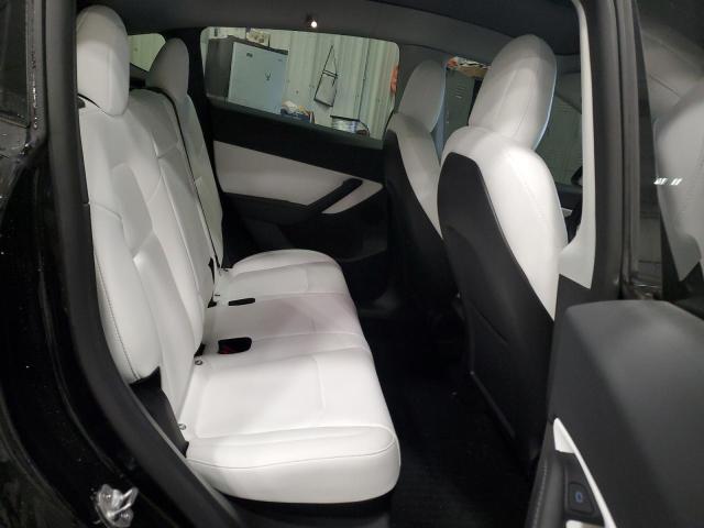 Photo 11 from auction – 2022 TESLA MODEL Y with VIN 7SAYGDEF4NF511192