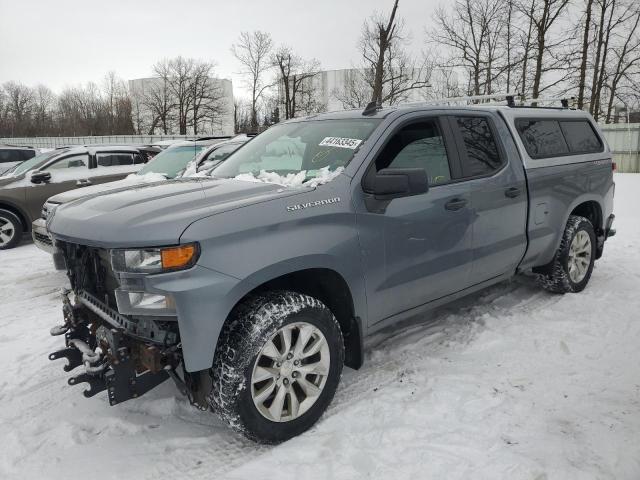 CHEVROLET SILVERADO 2019 with VIN 1GCRYBEFXKZ417133 - Photo from auction