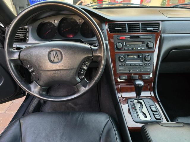 Photo 8 from auction – 2002 ACURA 3.5RL with VIN JH4KA96552C000511