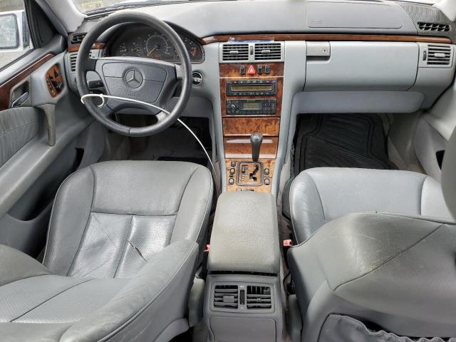 Photo 8 from auction – 1999 MERCEDES-BENZ E 320 with VIN WDBJF65H0XA904616