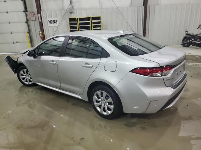 Photo 2 from auction – 2022 TOYOTA COROLLA LE with VIN 5YFEPMAE3NP343949