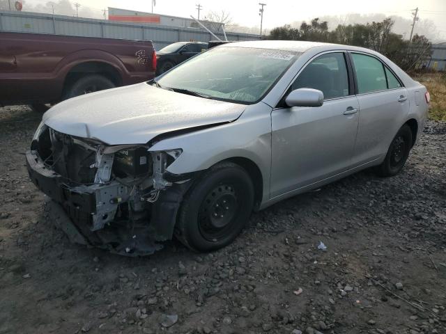 TOYOTA CAMRY BASE 2011 z numerem VIN 4T1BF3EK1BU772792 - Zdjęcie z aukcji