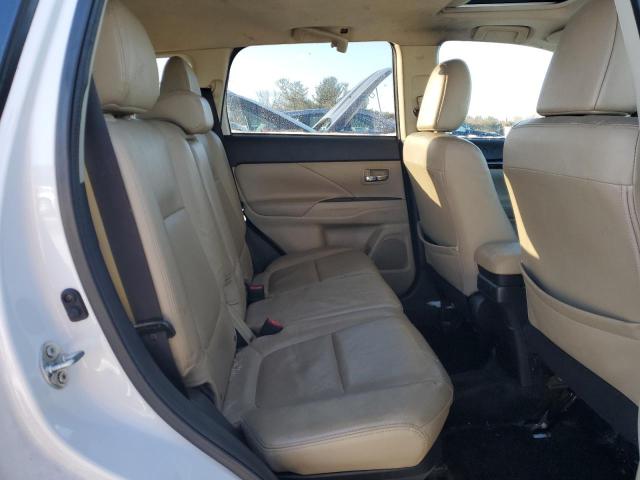 Photo 11 from auction – 2015 MITSUBISHI OUTLANDER with VIN JA4AZ3A32FZ005736
