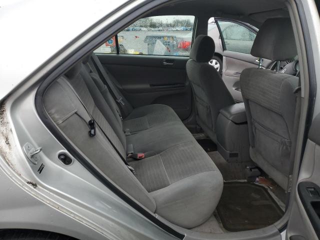 Photo 10 from auction – 2005 TOYOTA CAMRY LE with VIN 4T1BE32K55U095919