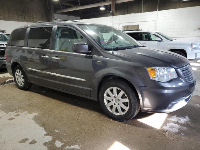 Photo 4 from auction – 2016 CHRYSLER TOWN & COU with VIN 2C4RC1BGXGR129023