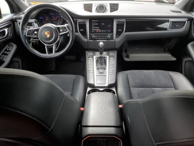 Photo 8 from auction – 2017 PORSCHE MACAN with VIN WP1AA2A53HLB04983