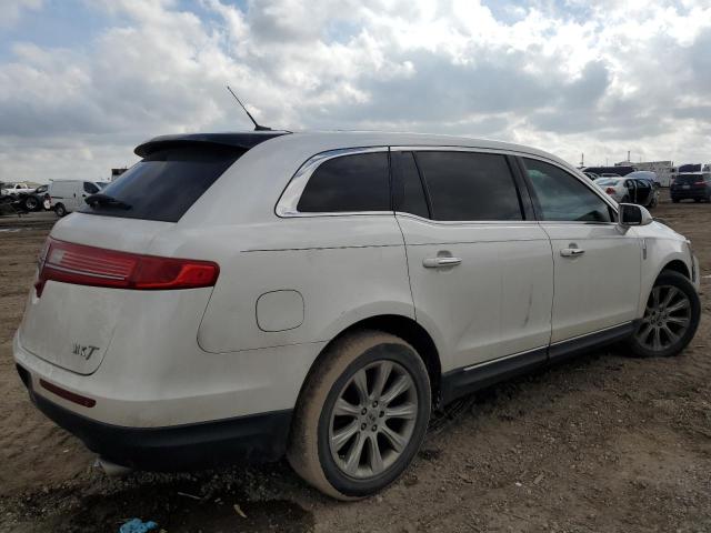 Photo 3 from auction – 2014 LINCOLN MKT with VIN 2LMHJ5FK3EBL54865