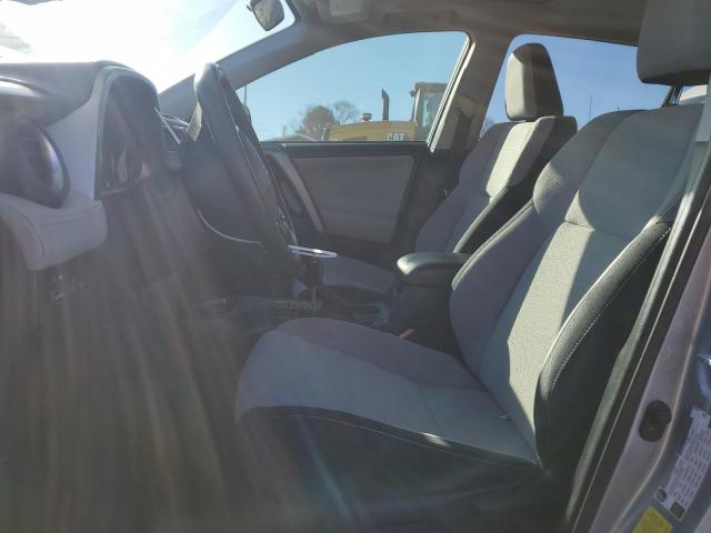 Photo 7 from auction – 2017 TOYOTA RAV4 XLE with VIN 2T3WFREV9HW322497