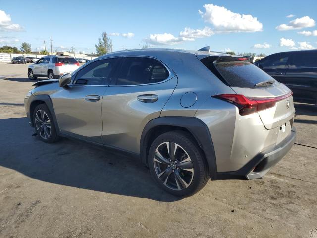 Photo 2 from auction – 2019 LEXUS UX 200 with VIN JTHY3JBH1K2001084