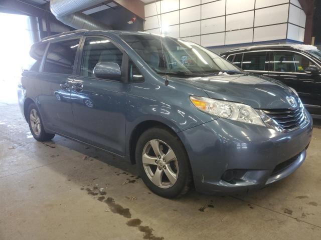 Photo 4 from auction – 2014 TOYOTA SIENNA LE with VIN 5TDKK3DC3ES486168