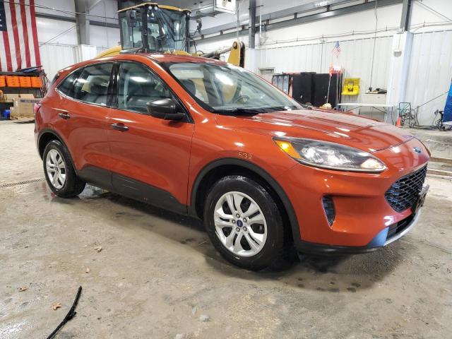 Photo 4 from auction – 2020 FORD ESCAPE S with VIN 1FMCU0F6XLUA84415