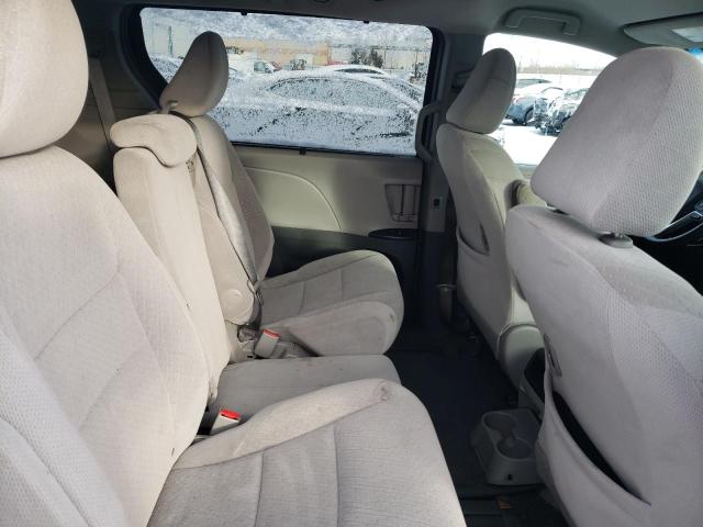 Photo 11 from auction – 2015 TOYOTA SIENNA LE with VIN 5TDKK3DC7FS670854