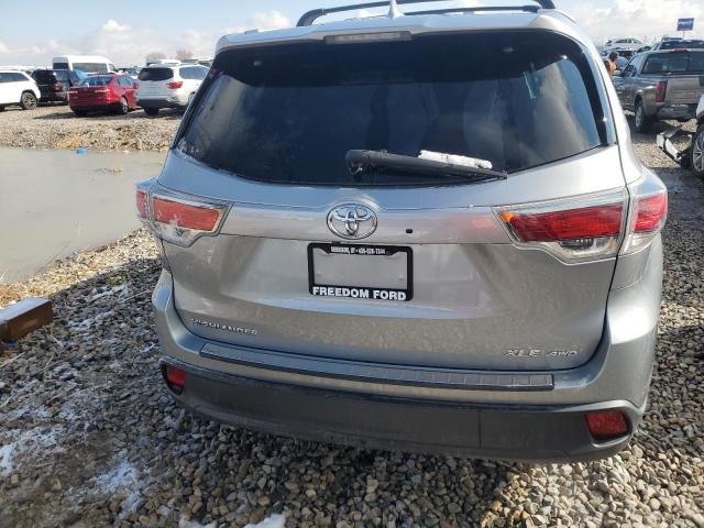 Photo 6 from auction – 2015 TOYOTA HIGHLANDER with VIN 5TDJKRFH7FS174525