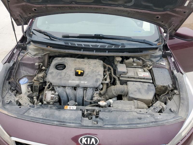 Photo 11 from auction – 2017 KIA FORTE LX with VIN 3KPFK4A79HE144947