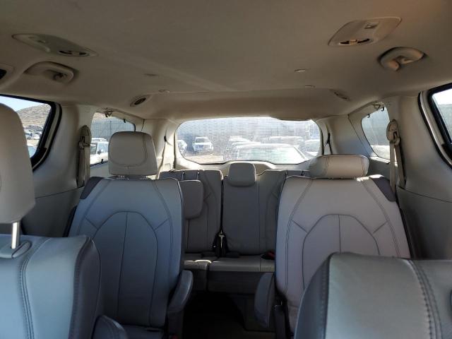 Photo 10 from auction – 2017 CHRYSLER PACIFICA T with VIN 2C4RC1BG7HR720590