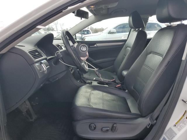 Photo 7 from auction – 2015 VOLKSWAGEN PASSAT S with VIN 1VWAT7A31FC037141