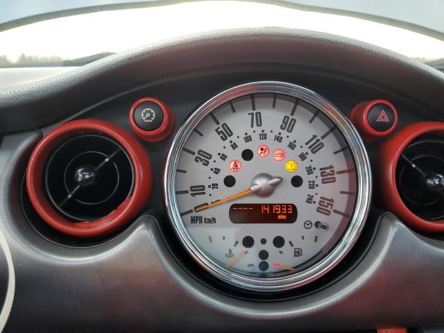 Photo 9 from auction – 2005 MINI COOPER S with VIN WMWRE33405TD96560