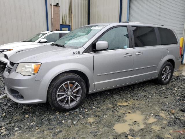 DODGE GRAND CARA 2017 with VIN 2C4RDGCG4HR678300 - Photo from auction