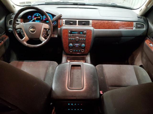 Photo 8 from auction – 2011 CHEVROLET SUBURBAN K with VIN 1GNSKHE30BR335849