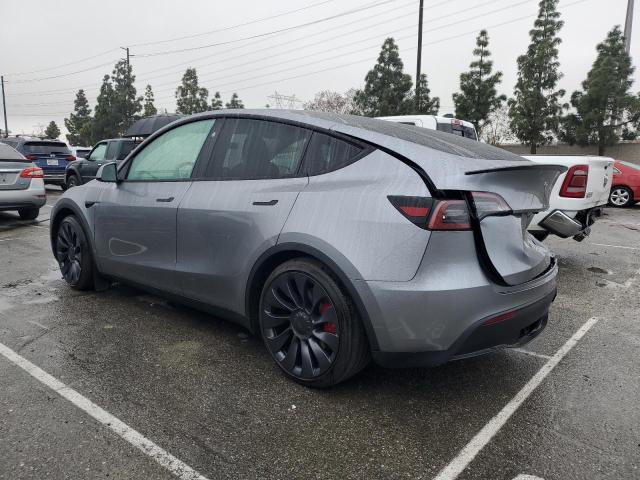 Zdjęcie 2 z aukcji – 2024 TESLA MODEL Y z VIN 7SAYGDEF3RA295659