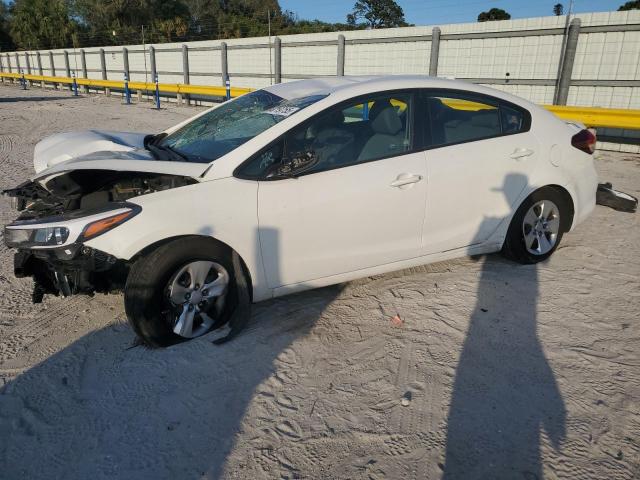 KIA FORTE LX 2018 with VIN 3KPFK4A74JE236389 - Photo from auction