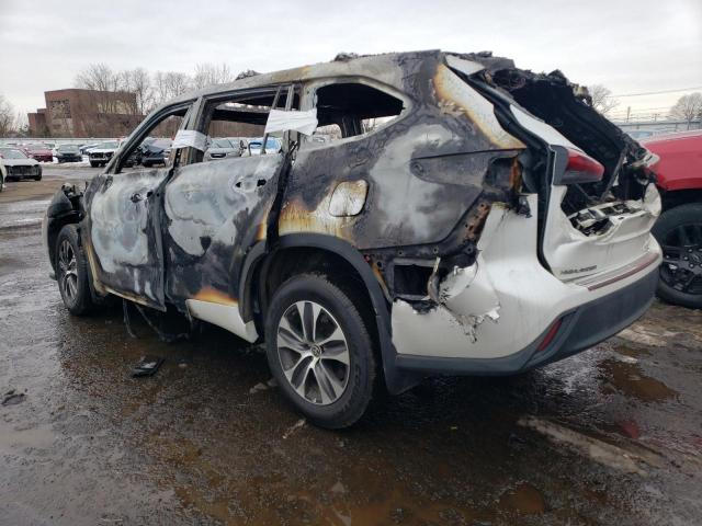 Снимка 2 от търг – 2023 TOYOTA HIGHLANDER с VIN 5TDKDRBH4PS522108